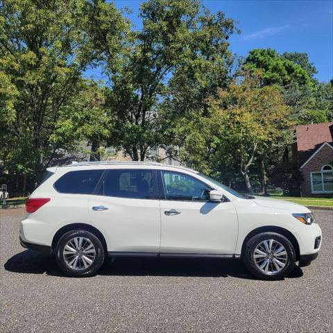 used 2020 Nissan Pathfinder car, priced at $16,998