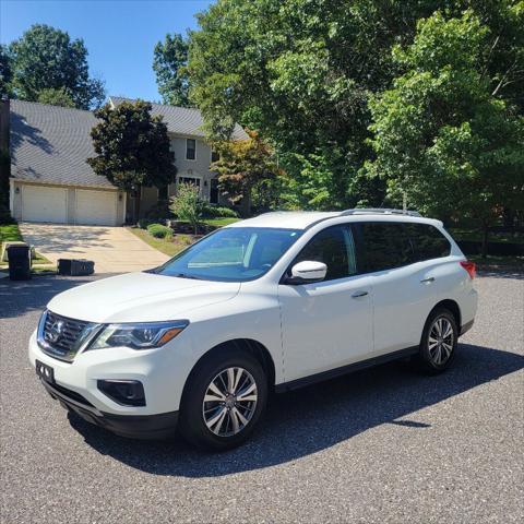 used 2020 Nissan Pathfinder car, priced at $16,998