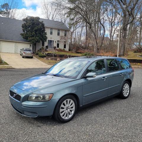 used 2005 Volvo V50 car, priced at $5,500