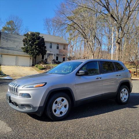 used 2017 Jeep Cherokee car, priced at $15,897