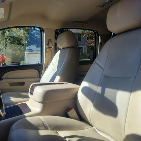 used 2014 GMC Sierra 2500 car, priced at $30,997