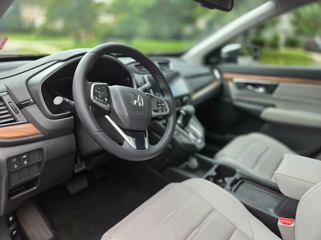 used 2017 Honda CR-V car, priced at $22,995