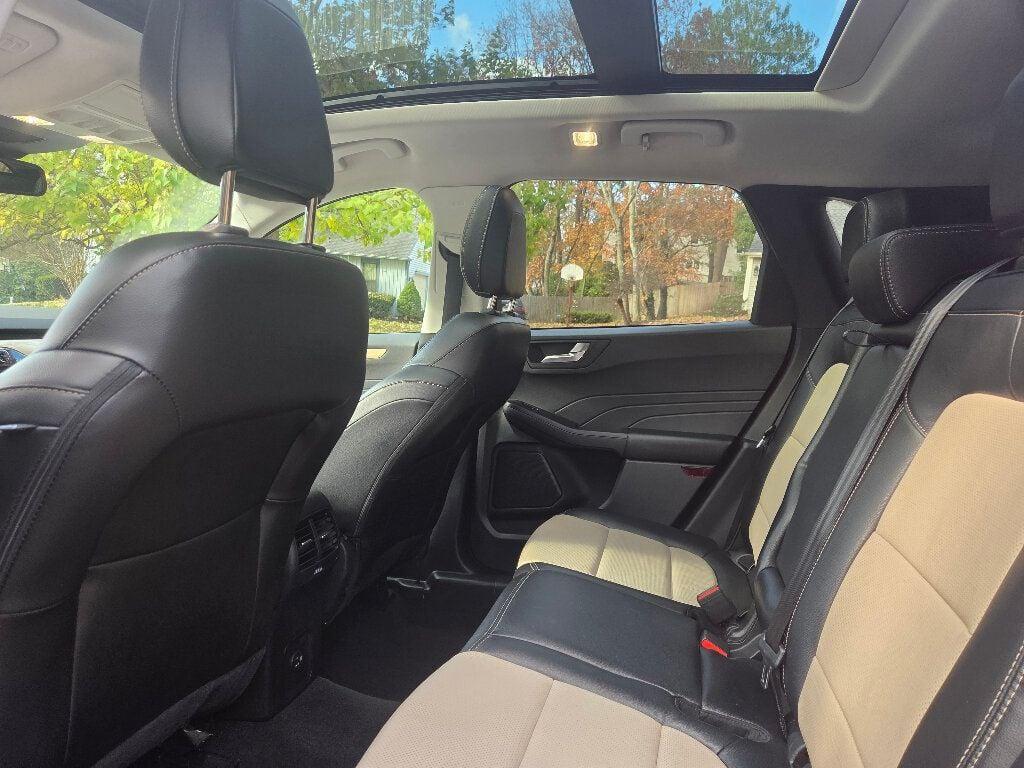 used 2022 Ford Escape car, priced at $20,888