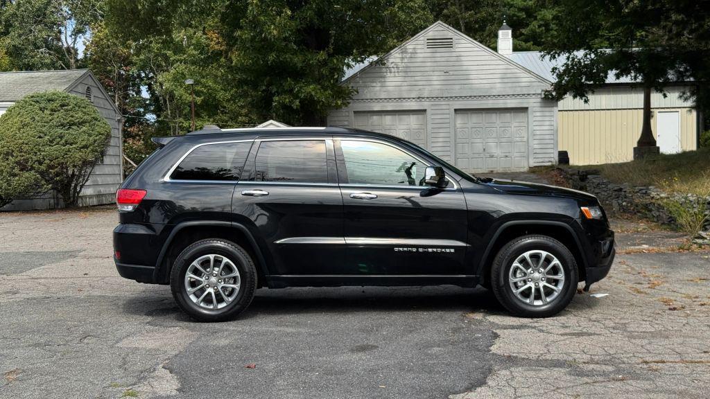used 2015 Jeep Grand Cherokee car, priced at $12,498