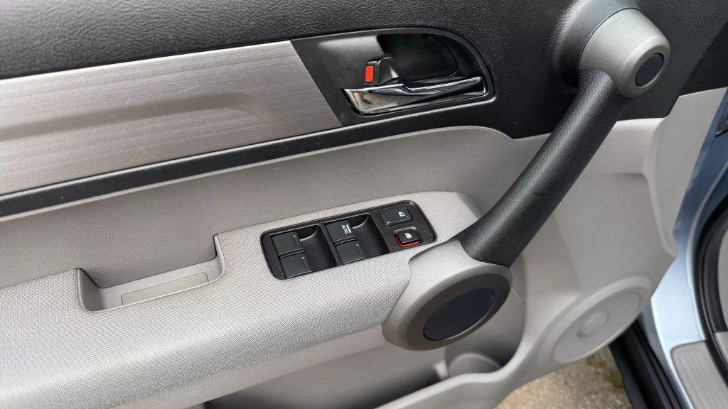 used 2010 Honda CR-V car, priced at $9,999