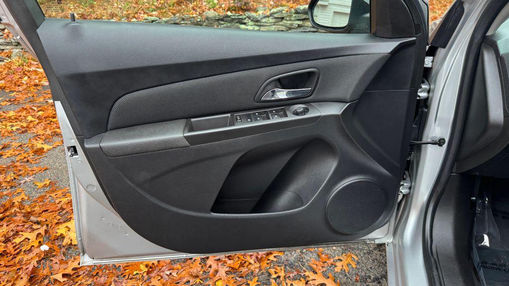 used 2015 Chevrolet Cruze car, priced at $6,999