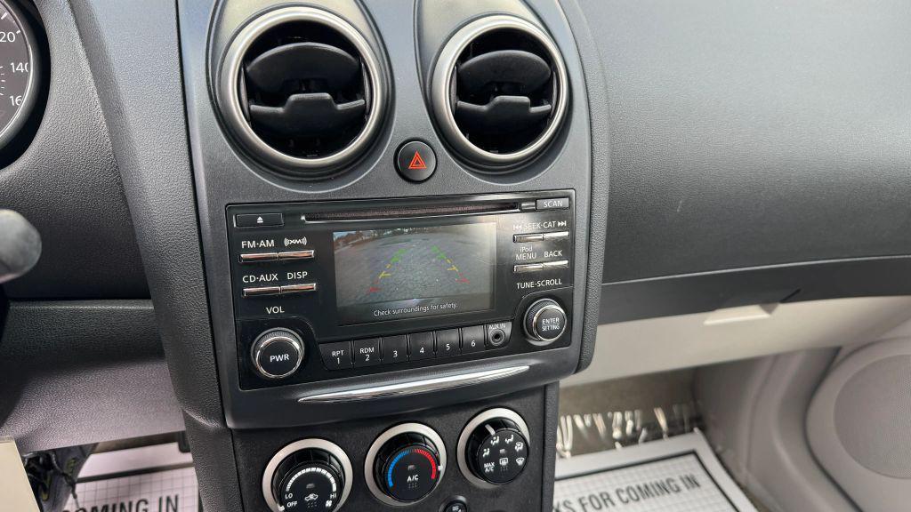 used 2014 Nissan Rogue Select car, priced at $7,998
