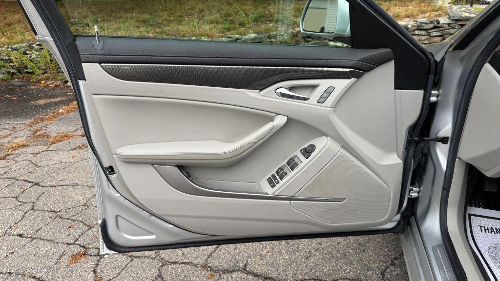 used 2009 Cadillac CTS car, priced at $7,995