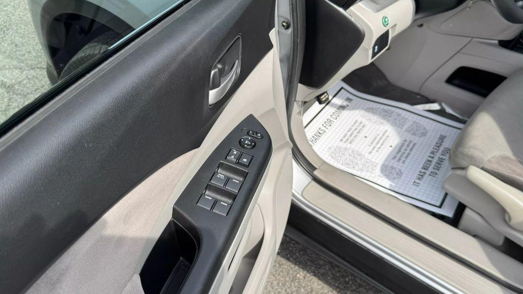 used 2012 Honda CR-V car, priced at $11,500