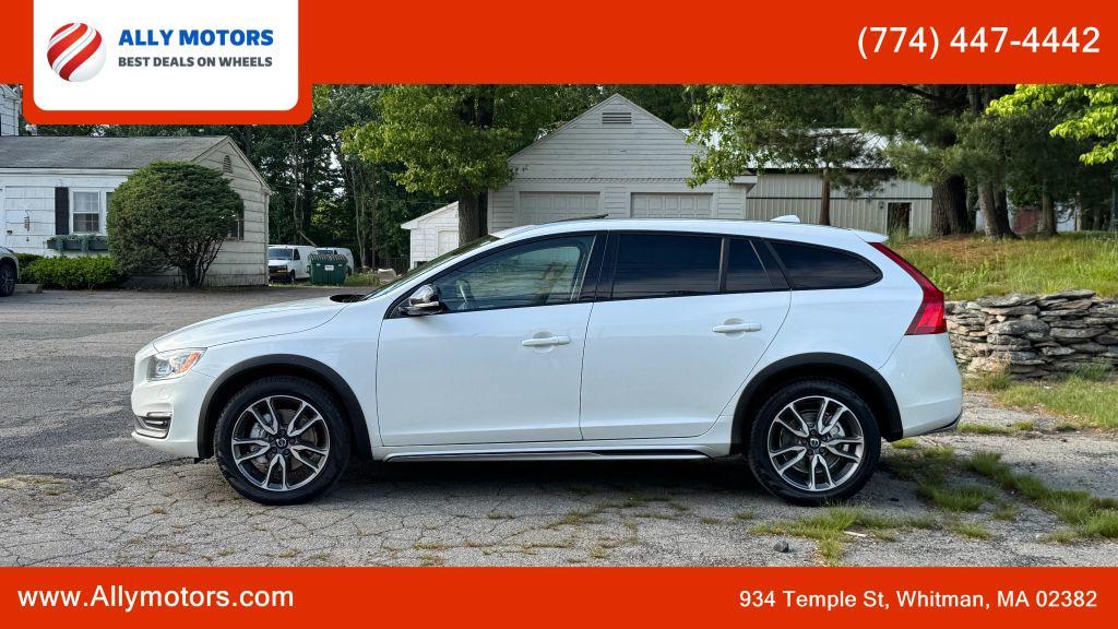 used 2016 Volvo V60 Cross Country car, priced at $13,998