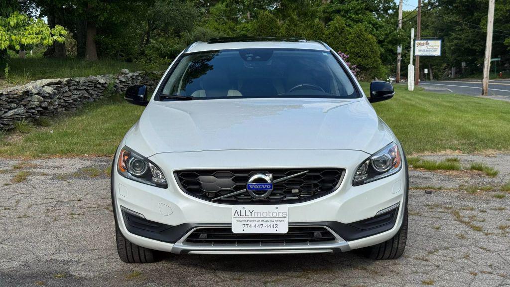 used 2016 Volvo V60 Cross Country car, priced at $14,500