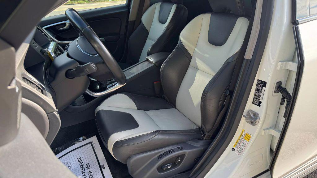 used 2016 Volvo V60 Cross Country car, priced at $14,500
