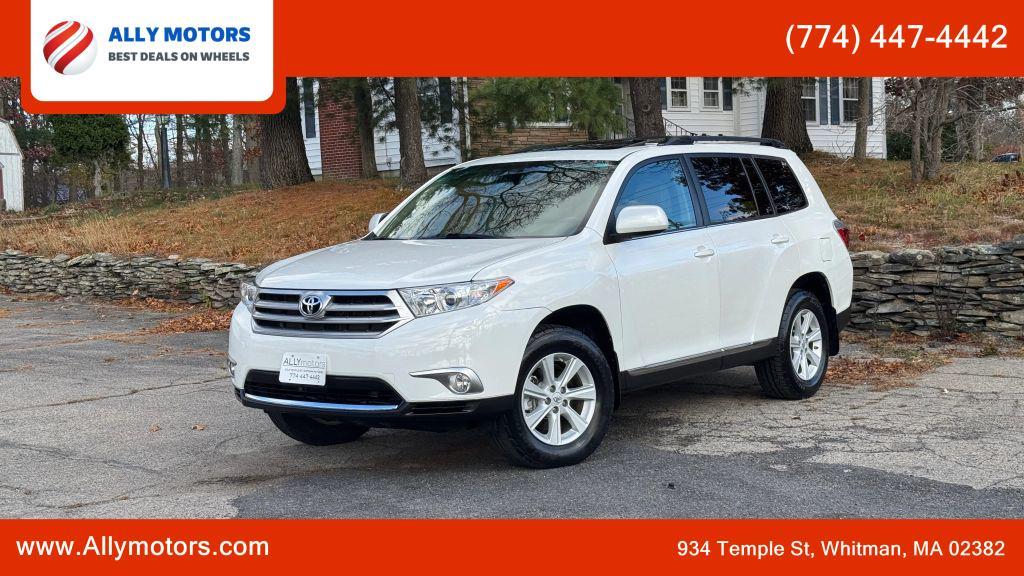 used 2013 Toyota Highlander car, priced at $12,995
