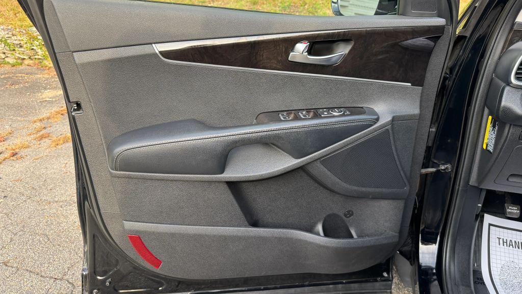 used 2017 Kia Sorento car, priced at $10,998