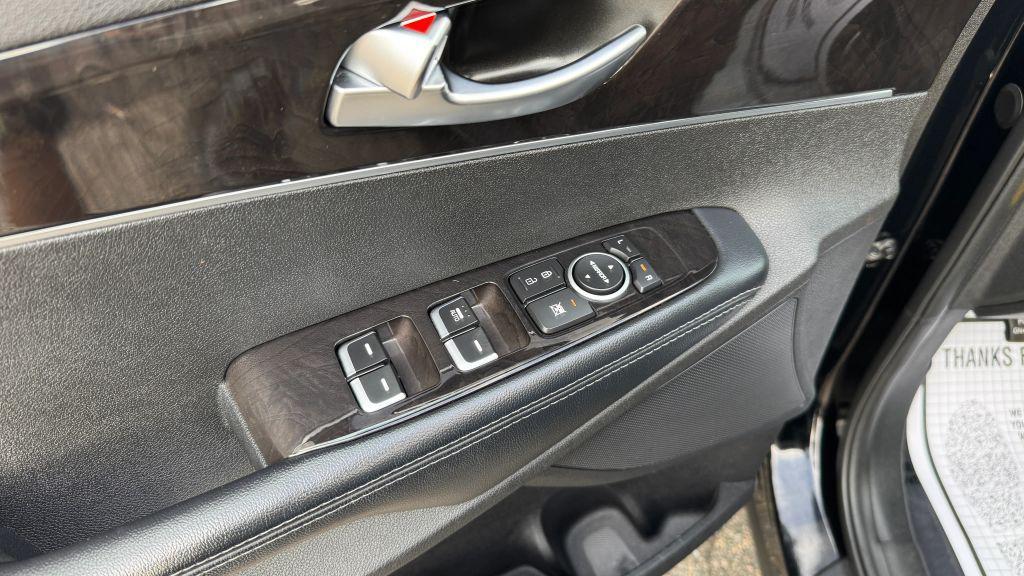 used 2017 Kia Sorento car, priced at $10,998