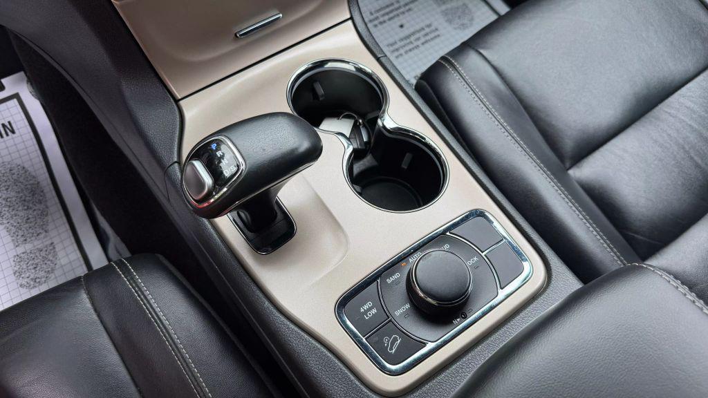 used 2015 Jeep Grand Cherokee car, priced at $14,500