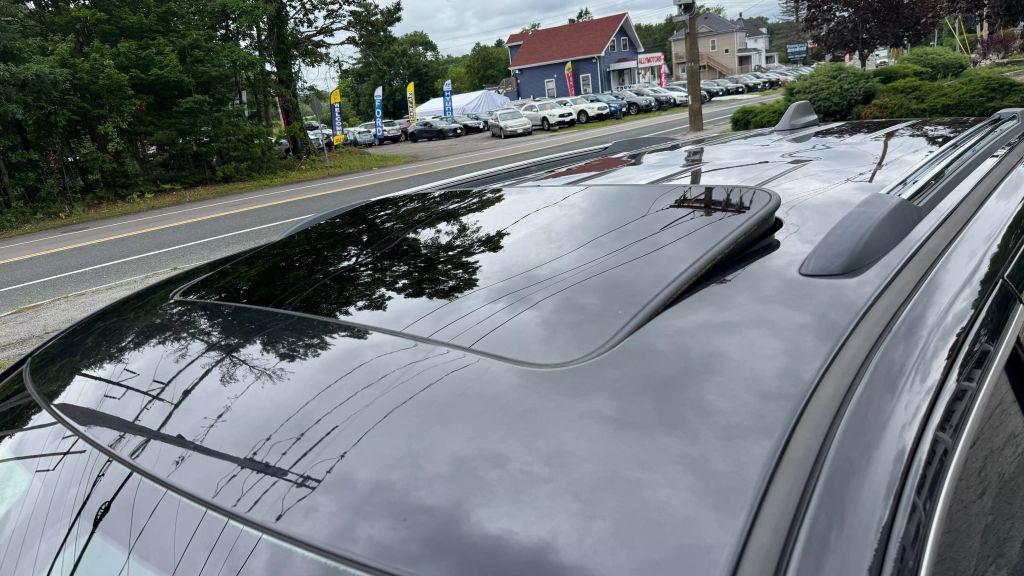 used 2015 Jeep Grand Cherokee car, priced at $14,500
