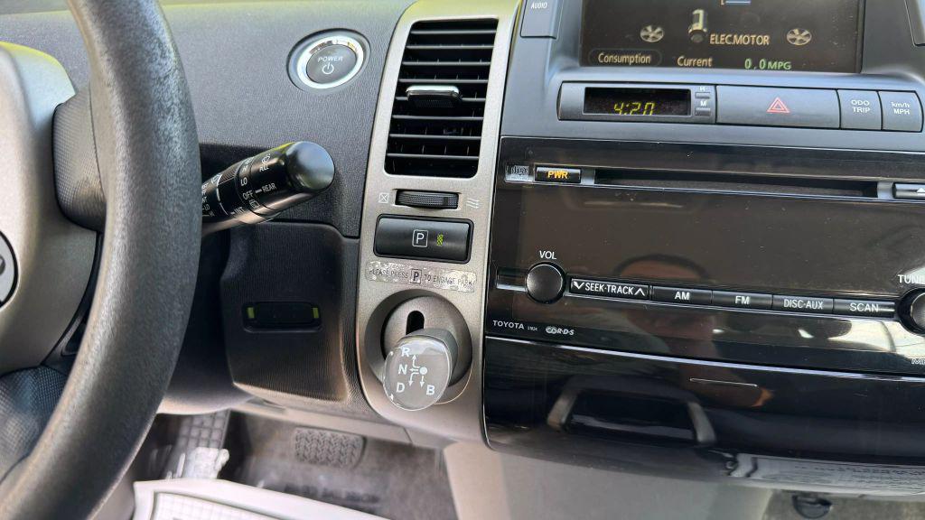 used 2007 Toyota Prius car, priced at $7,500