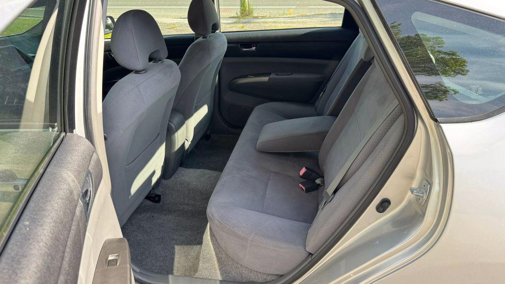 used 2007 Toyota Prius car, priced at $7,500