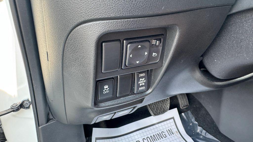 used 2013 Nissan Juke car, priced at $6,999