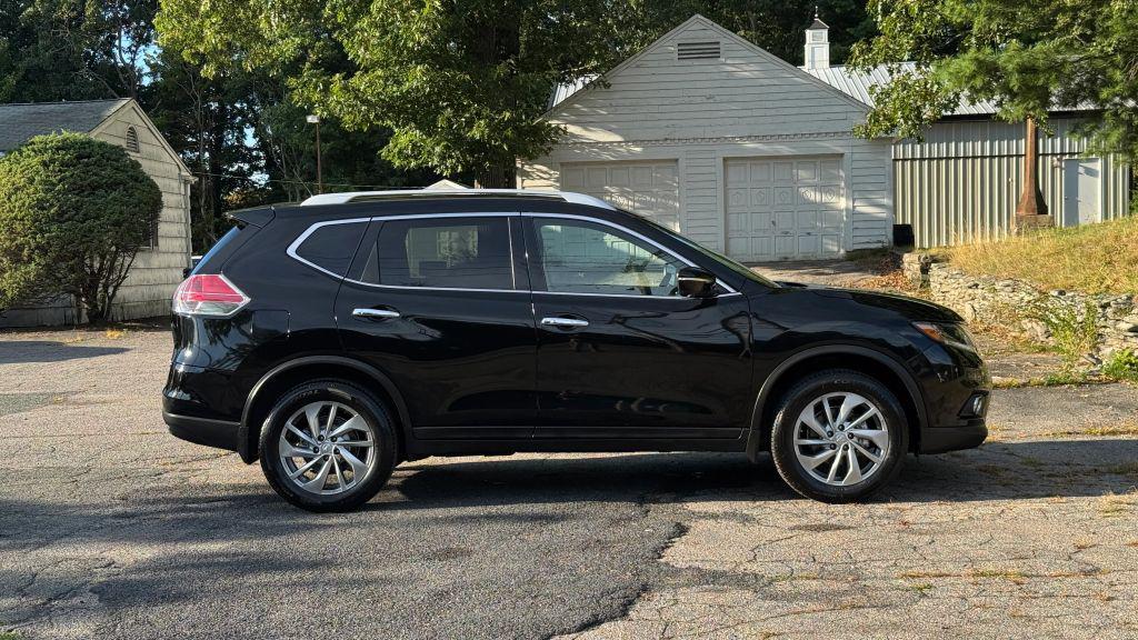 used 2014 Nissan Rogue car, priced at $8,998
