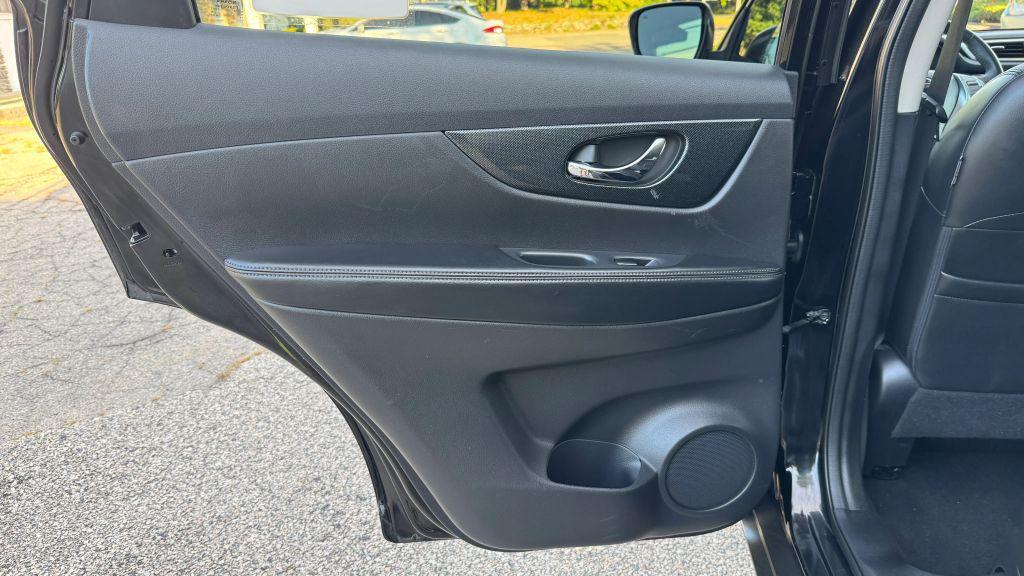 used 2014 Nissan Rogue car, priced at $8,998