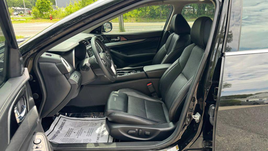 used 2017 Nissan Maxima car, priced at $16,990