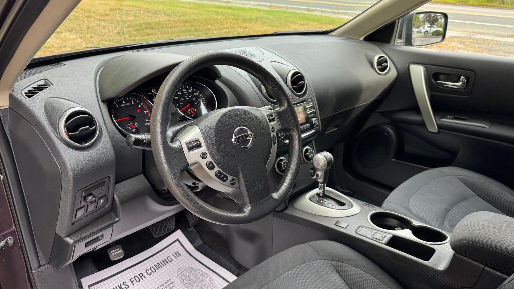 used 2015 Nissan Rogue Select car, priced at $8,500