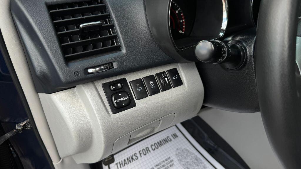 used 2013 Toyota Highlander car, priced at $20,990