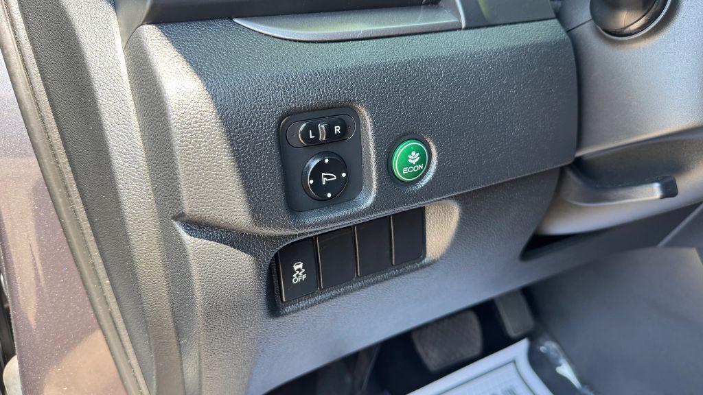 used 2017 Honda Pilot car, priced at $16,995