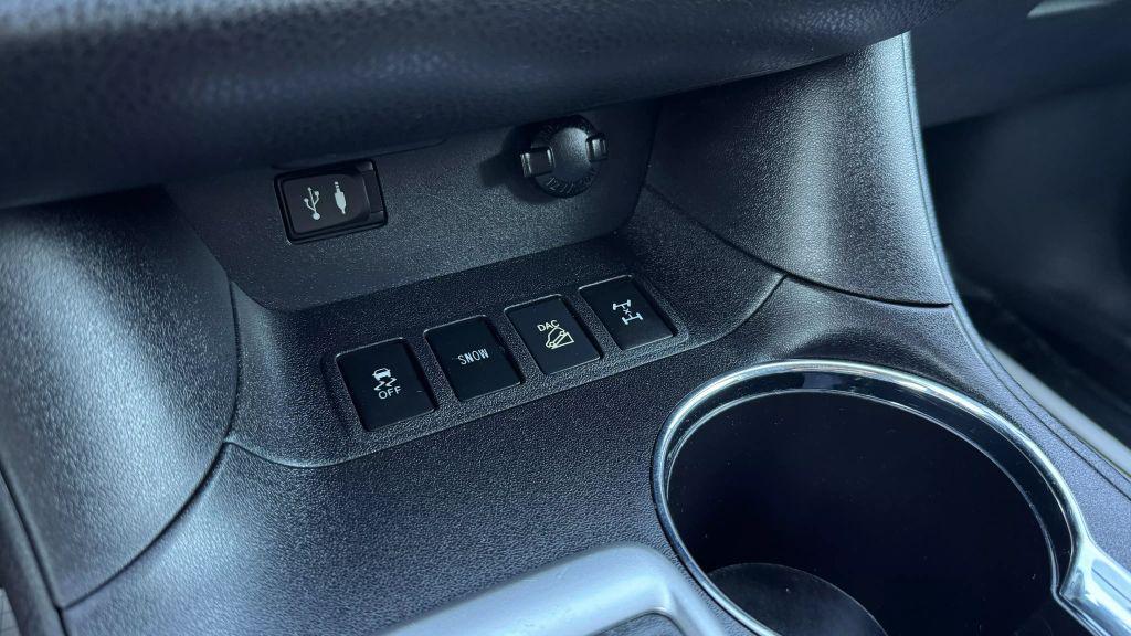 used 2015 Toyota Highlander car, priced at $19,998