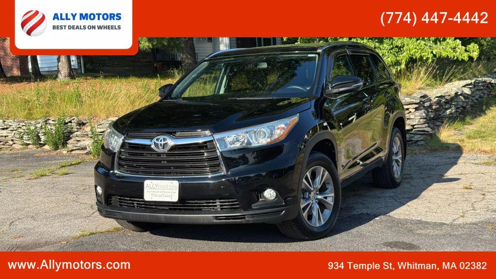 used 2015 Toyota Highlander car, priced at $20,999