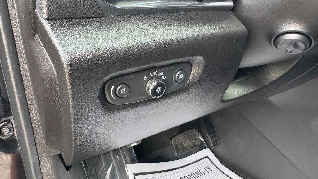 used 2018 Chevrolet Traverse car, priced at $19,998