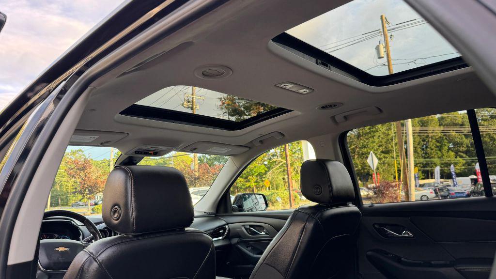 used 2018 Chevrolet Traverse car, priced at $19,998
