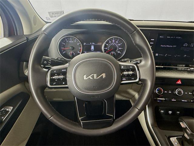 used 2024 Kia Carnival car, priced at $39,527