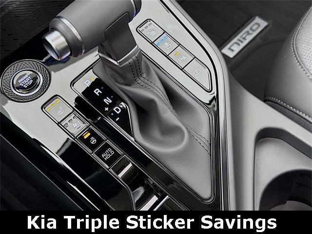 new 2025 Kia Niro car, priced at $32,475