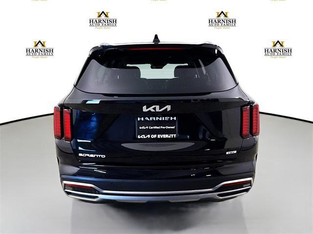 used 2023 Kia Sorento Hybrid car, priced at $34,433