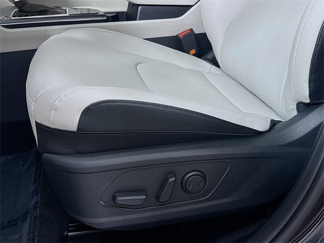 new 2026 Kia Sportage car, priced at $35,655