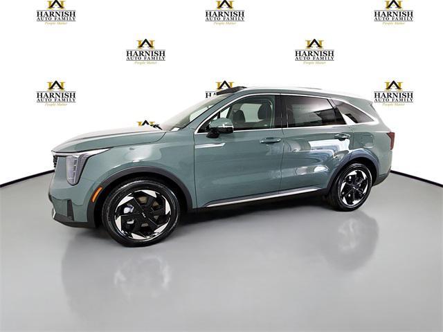 new 2025 Kia Sorento Hybrid car, priced at $40,930