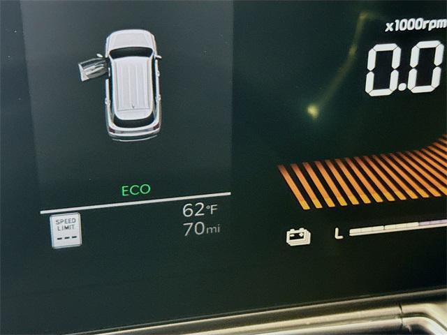 new 2025 Kia Sorento Hybrid car, priced at $40,930