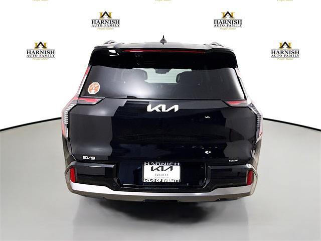 new 2026 Kia EV9 car, priced at $69,816
