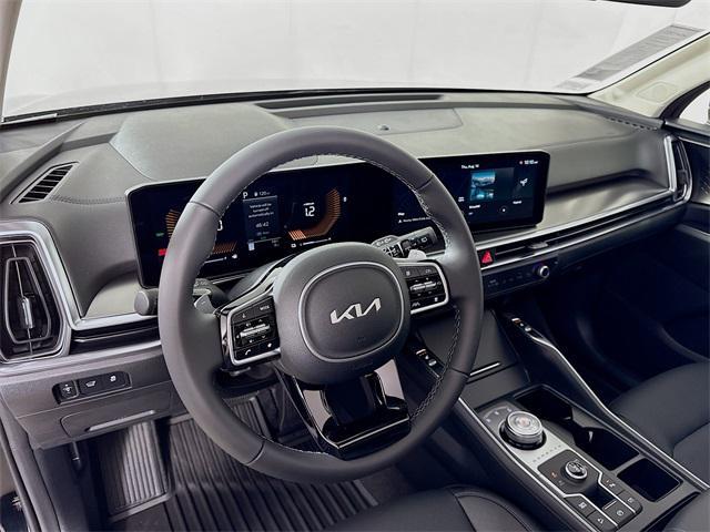 new 2025 Kia Sorento Hybrid car, priced at $38,048