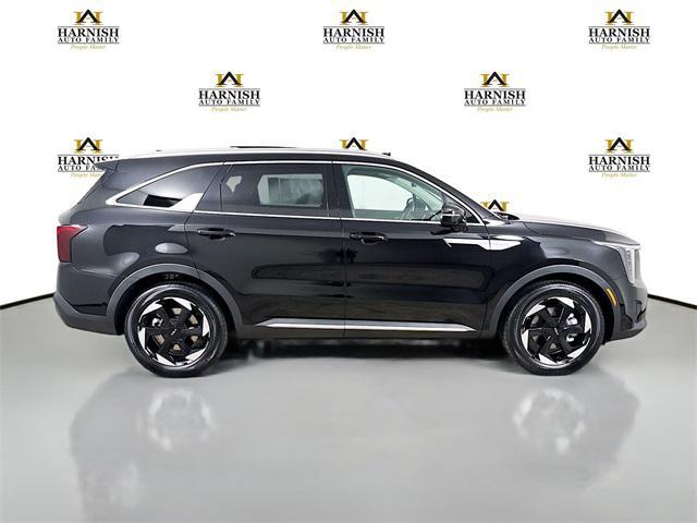 new 2025 Kia Sorento Hybrid car, priced at $38,048
