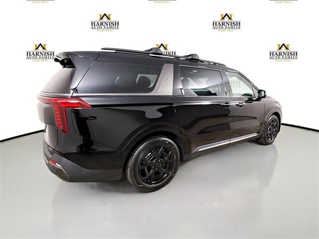 new 2025 Kia Carnival Hybrid car, priced at $57,850