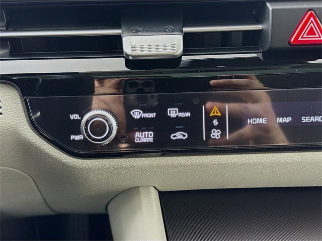 new 2026 Kia Sportage Hybrid car, priced at $35,920