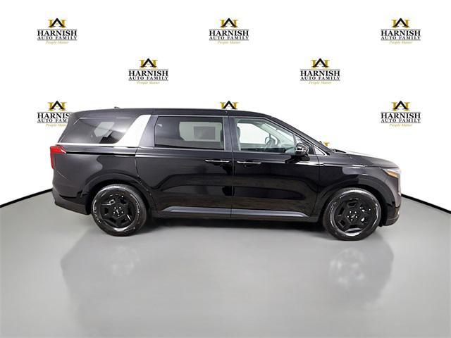 new 2025 Kia Carnival car, priced at $40,495
