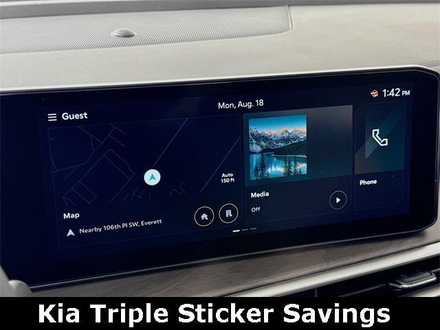 new 2025 Kia Sorento car, priced at $40,195