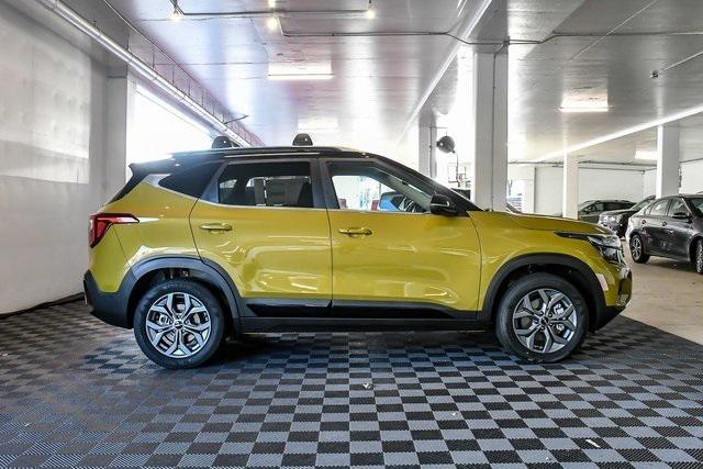 new 2024 Kia Seltos car, priced at $28,746