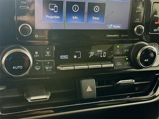 used 2020 Toyota Highlander car, priced at $26,136