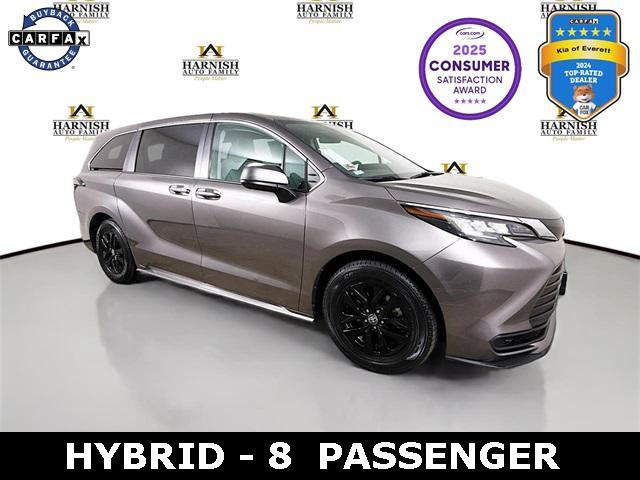 used 2022 Toyota Sienna car, priced at $35,914